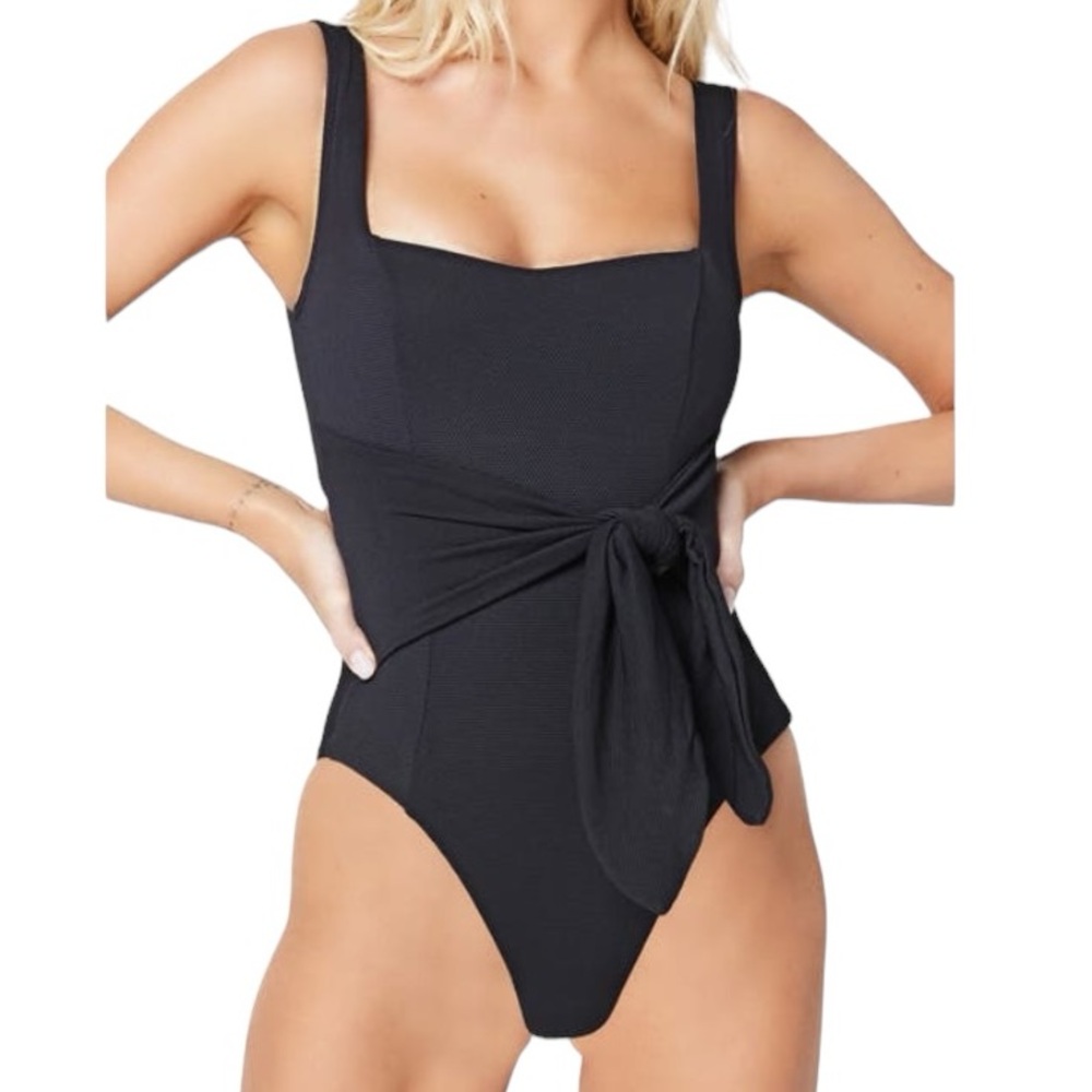 L*Space NWOT $183 Balboa One Piece Black Swimsuit L